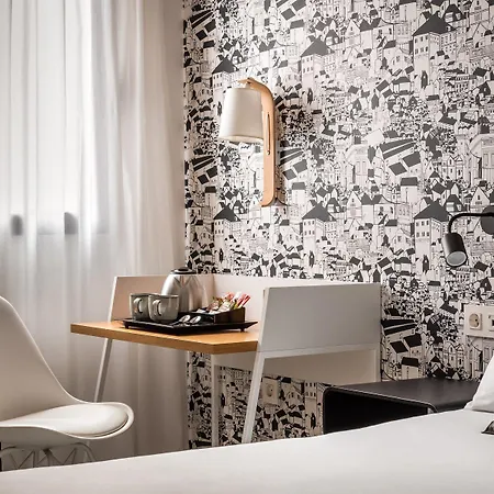 Hotel Bypillow Amari 2*