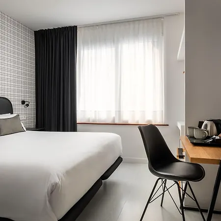 Bypillow Amari Hotel