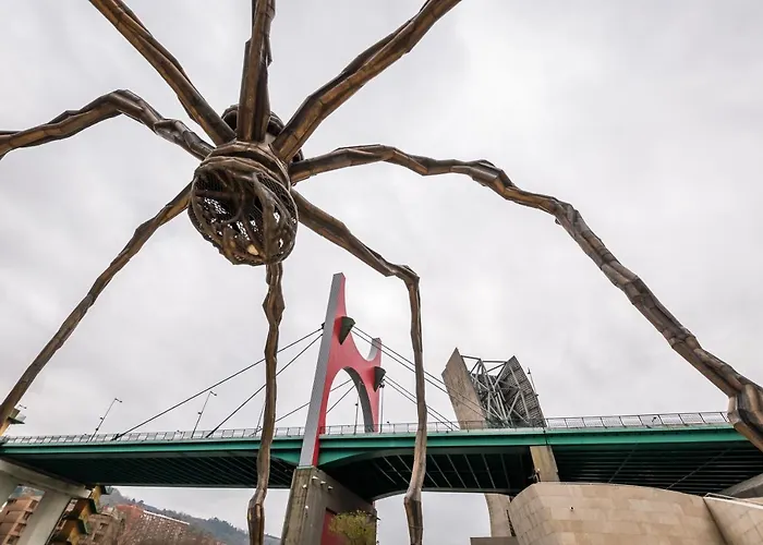 ホテル Bypillow Amari ビルバオ