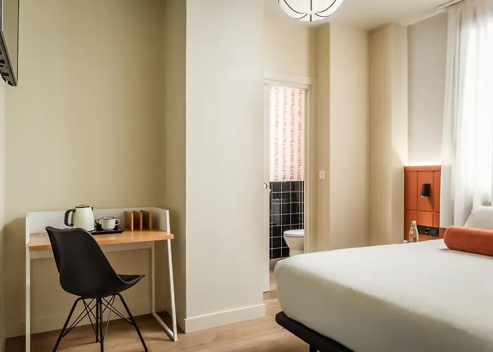 Bypillow Amari Hotell 2*