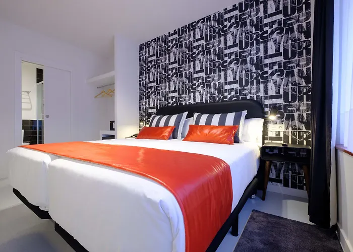 ホテル Bypillow Amari 2*