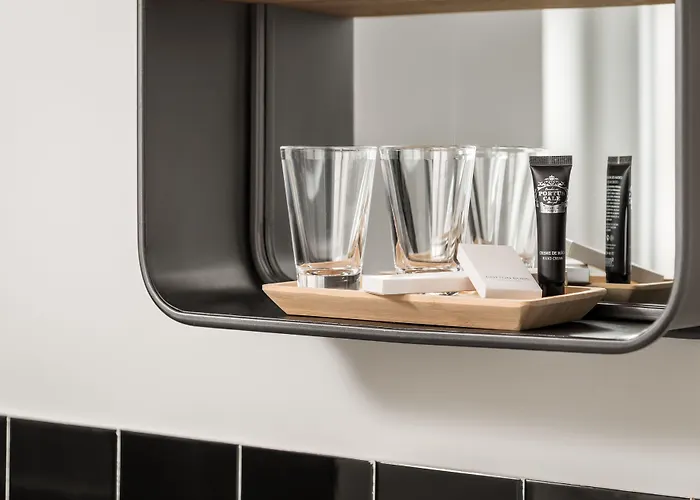 ホテル Bypillow Amari ビルバオ